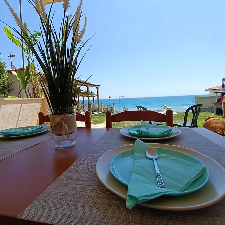 C&C Apartamente In Halkidiki Apartment