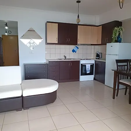 C&C Apartamente In Halkidiki Apartment Mola Kalyva