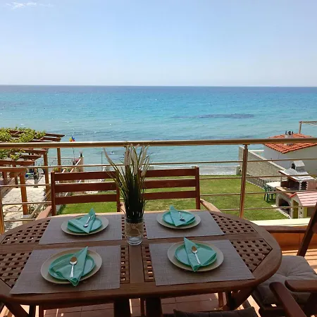 Apartment C&C Apartamente In Halkidiki *