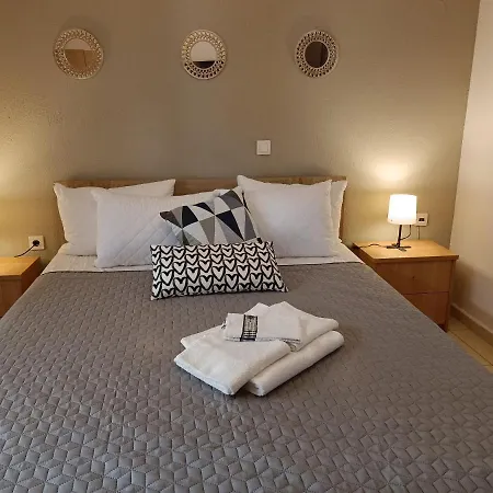 C&C Apartamente In Halkidiki Apartment Mola Kalyva